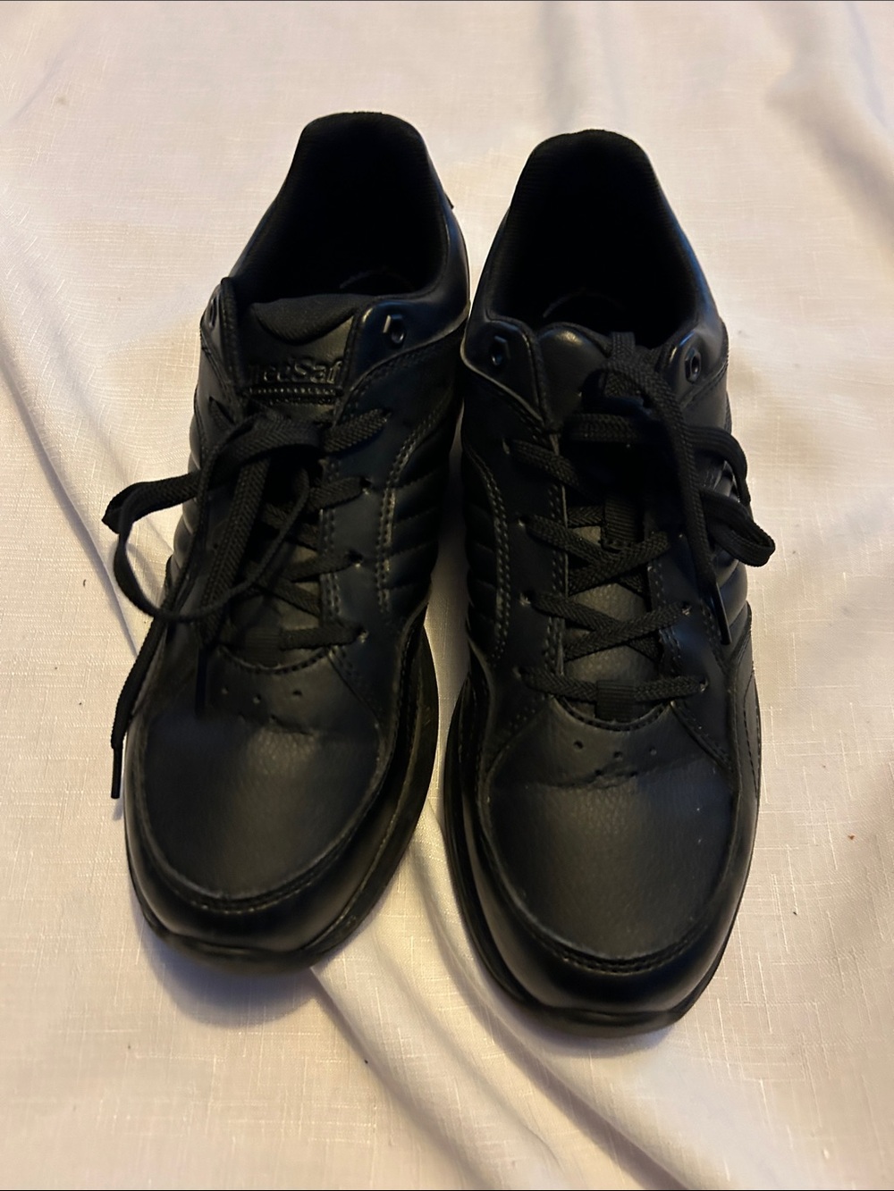 Propet Women's Black Comfort Lace-Up Sneakers